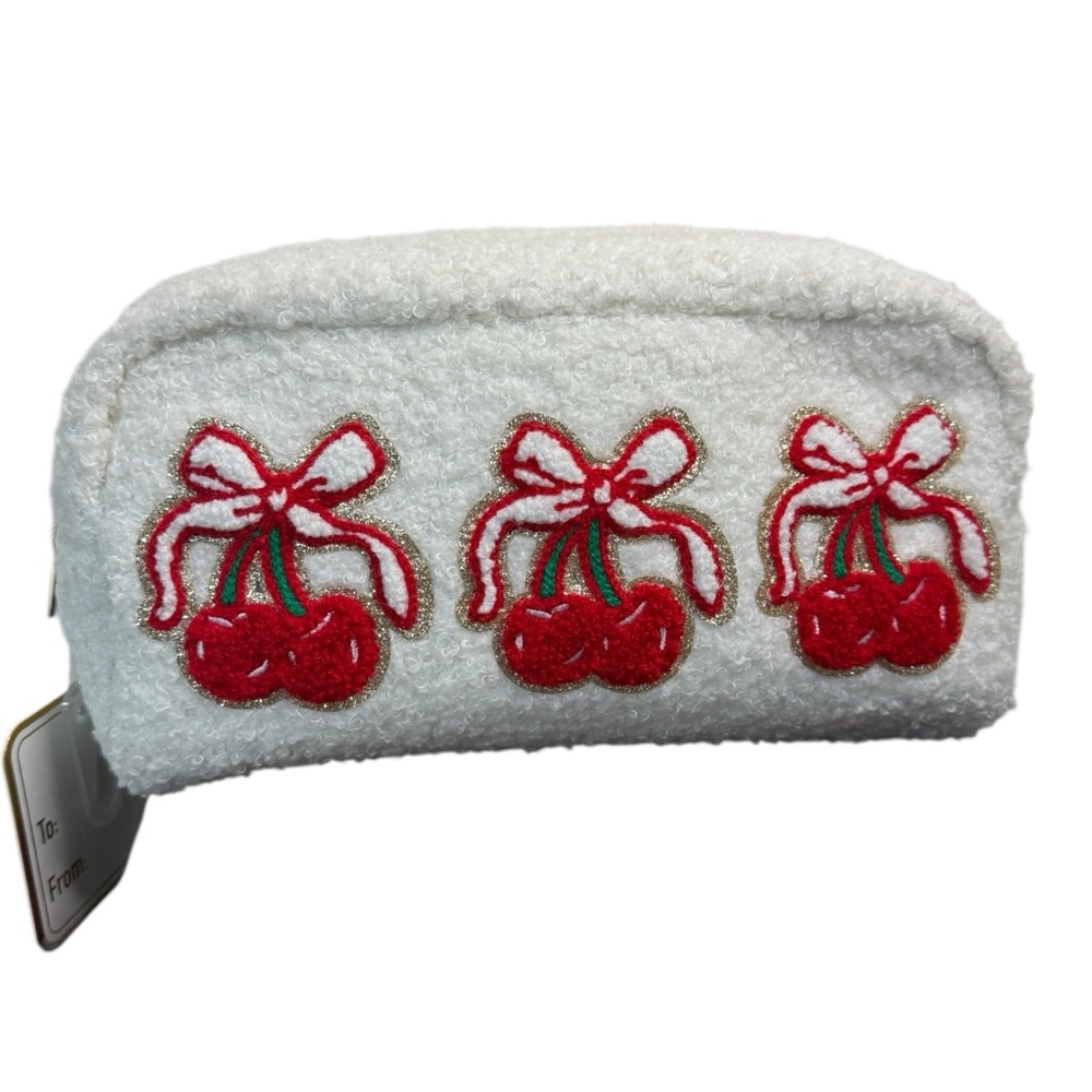 🍒Cherry Cosmetic bag NWT